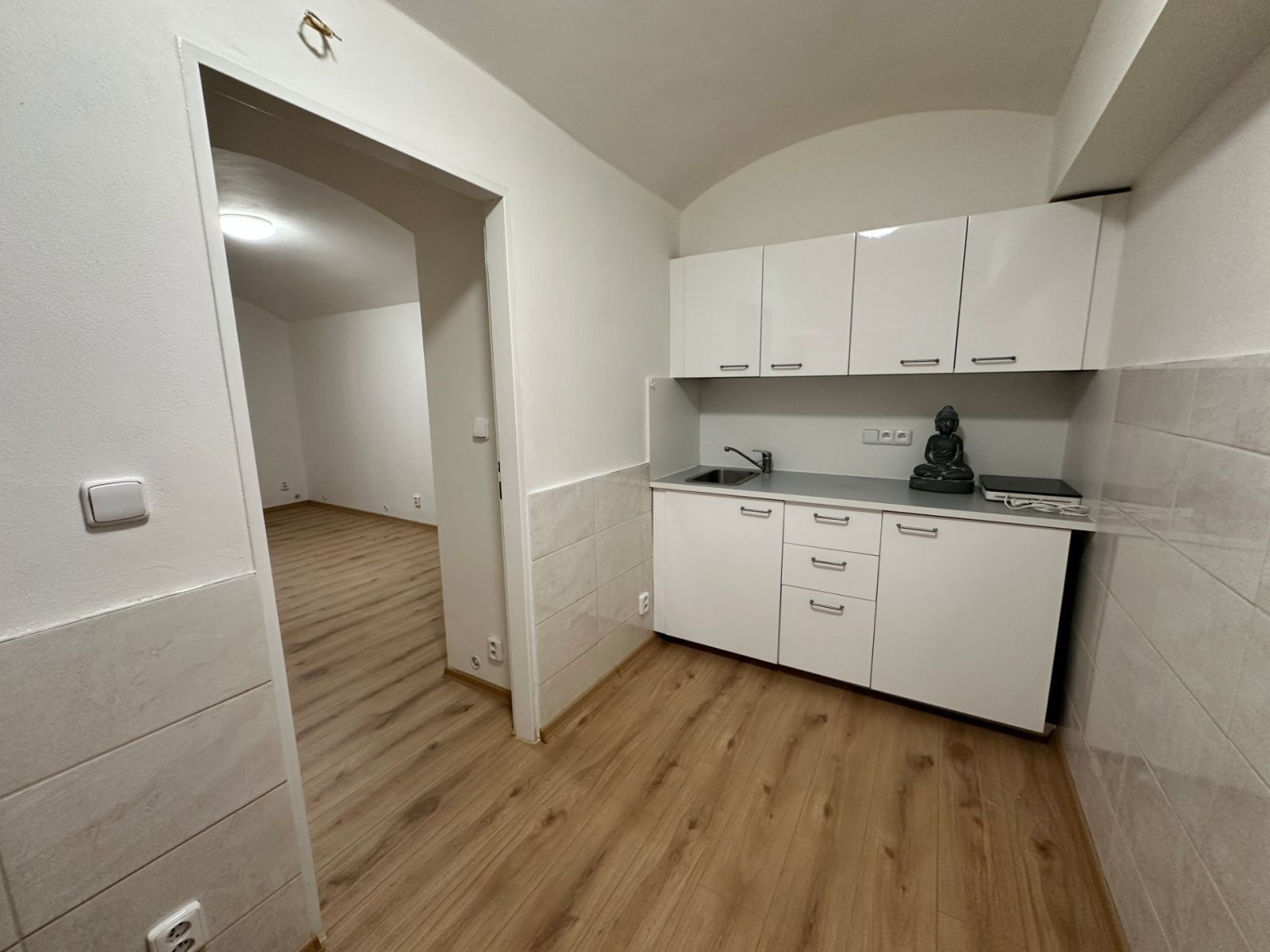 1+1, Korunní, Praha - Vinohrady, 33 m² - 2