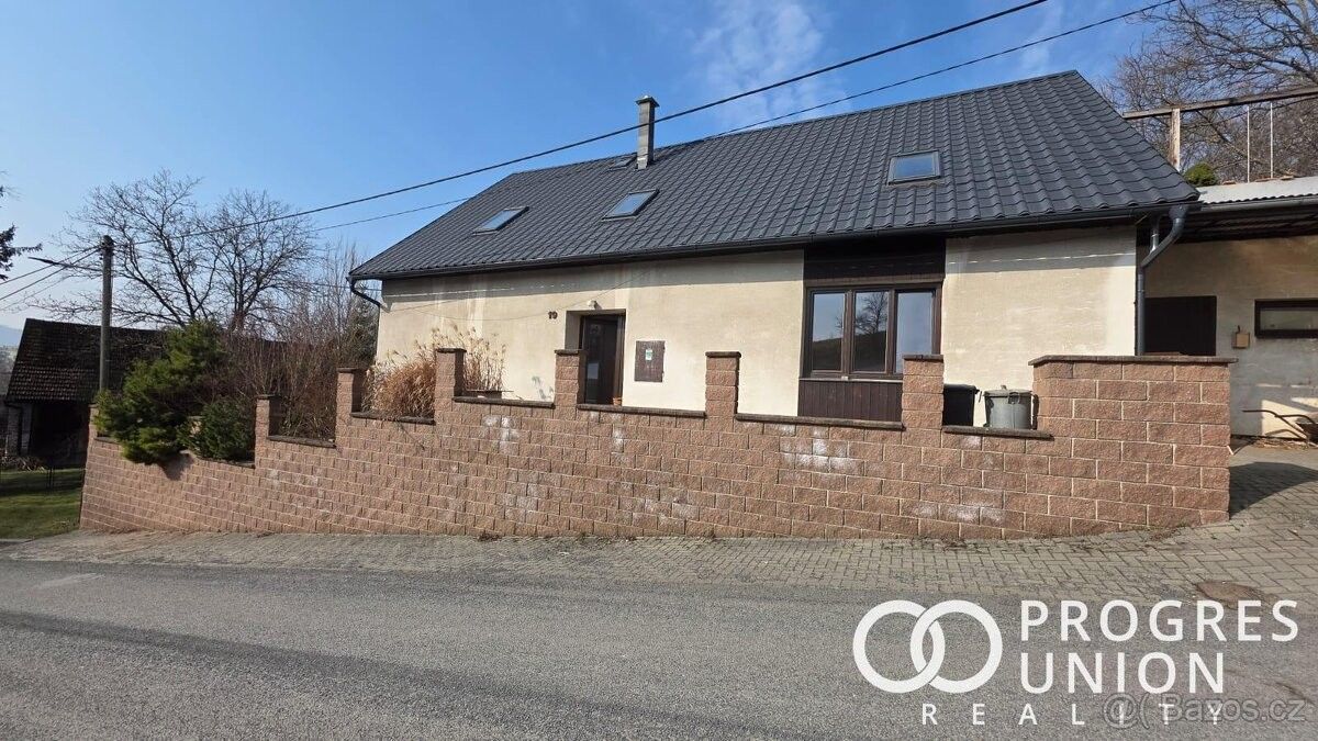 Rodinné domy, Valašské Meziříčí, 757 01