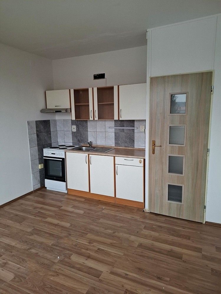 1+kk, Duchcov, okres Teplice, Ústecký kraj, 23 m² - 1