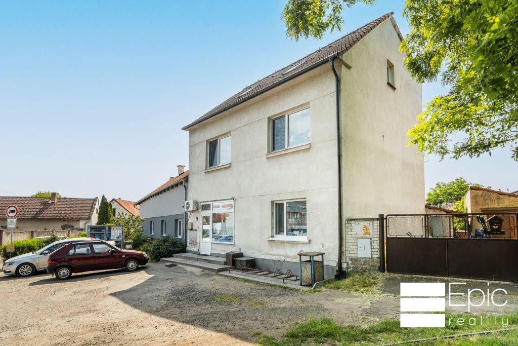 Rodinné domy, Okružní, Tišice, 530 m²