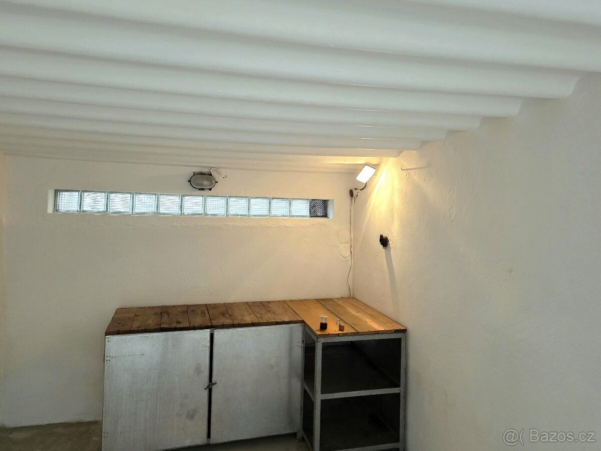 Prodej garáž - Brno, 627 00