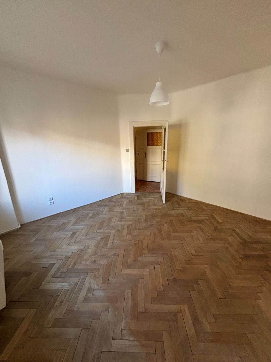 3+1, Biskupcova, Praha - Žižkov, 60 m² - 2