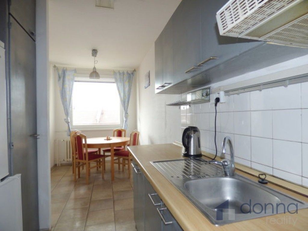 Pronájem byt 3+1 - Proutěná, Praha, 71 m²