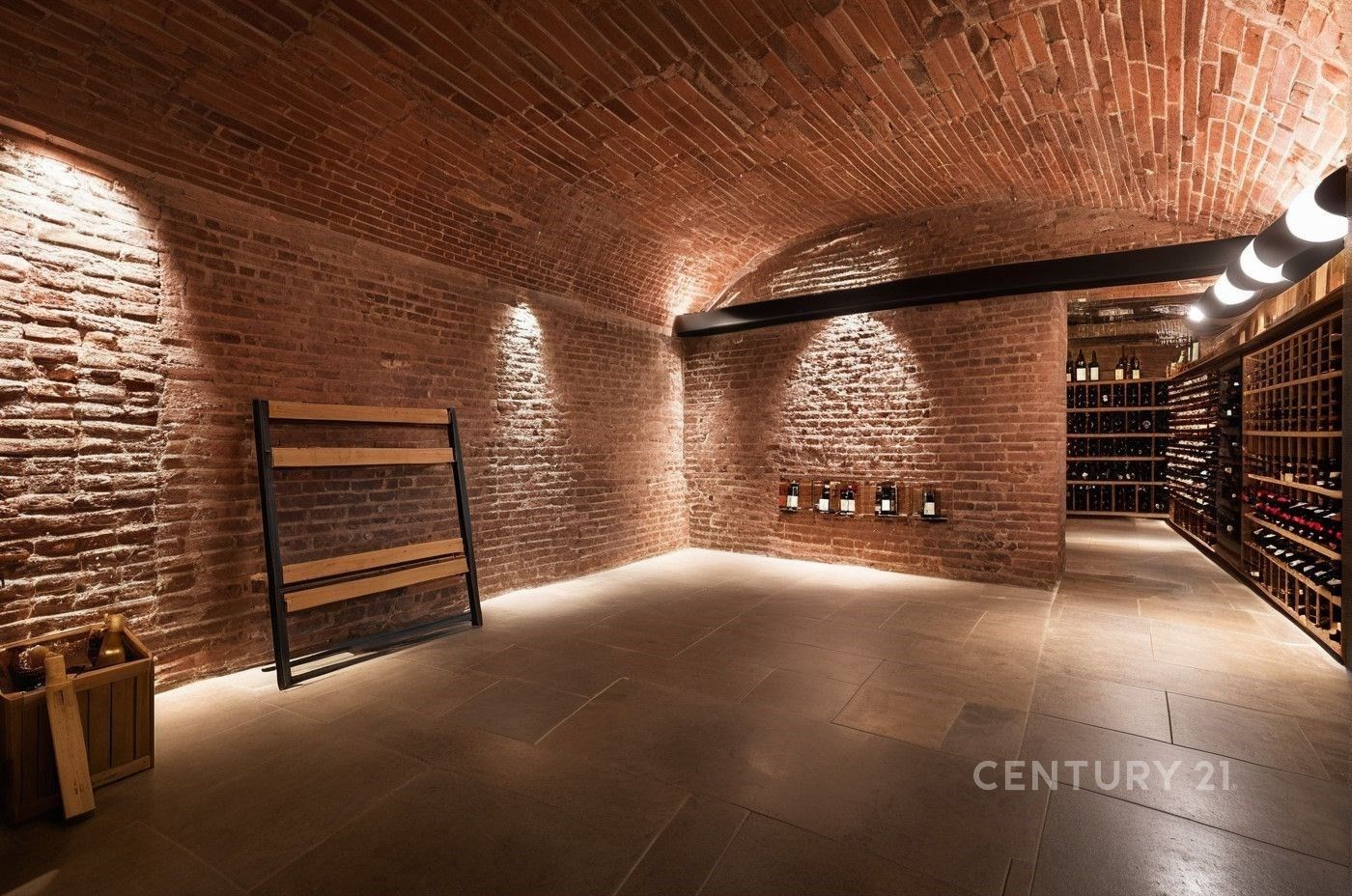 Prodej komerční - Soukenická, Praha, 113 m²