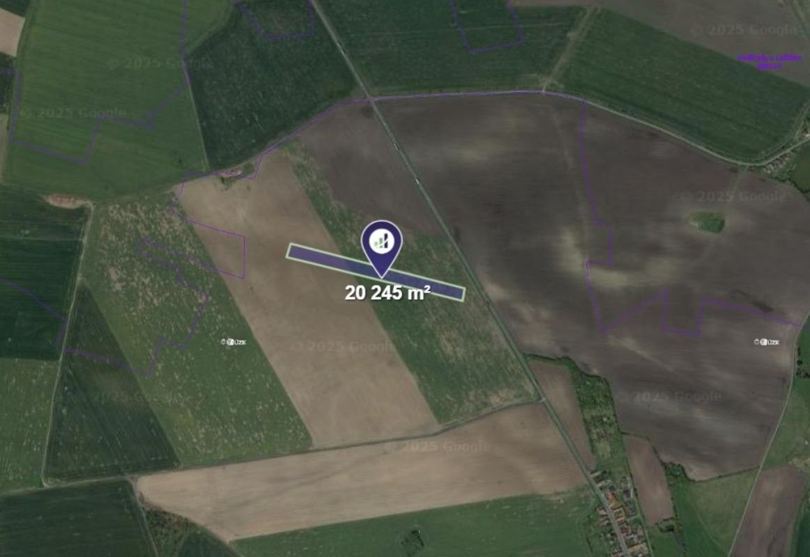 Prodej zemědělský pozemek - Luštěnice, 6 748 m²
