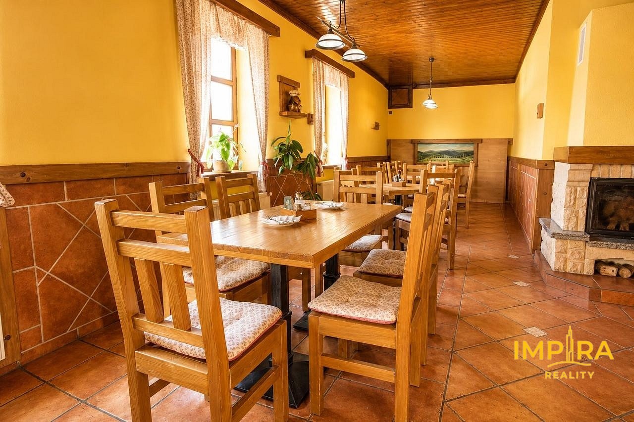 Ubytovací zařízení · 2 434 m² · Hradecká, Nová Bystřice, okres Jindřichův Hradec - 4