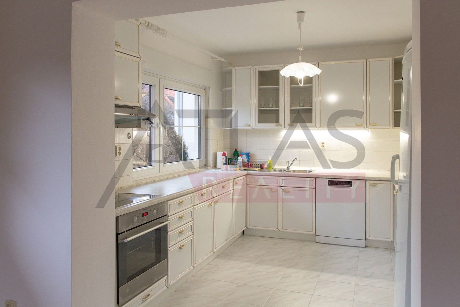 Rodinný dům · 365 m² · Praha - Nebušice, okres Praha 6, Hlavní město Praha - 3