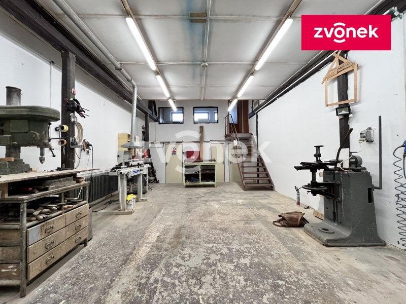 Sklady, Sazovice, 210 m²