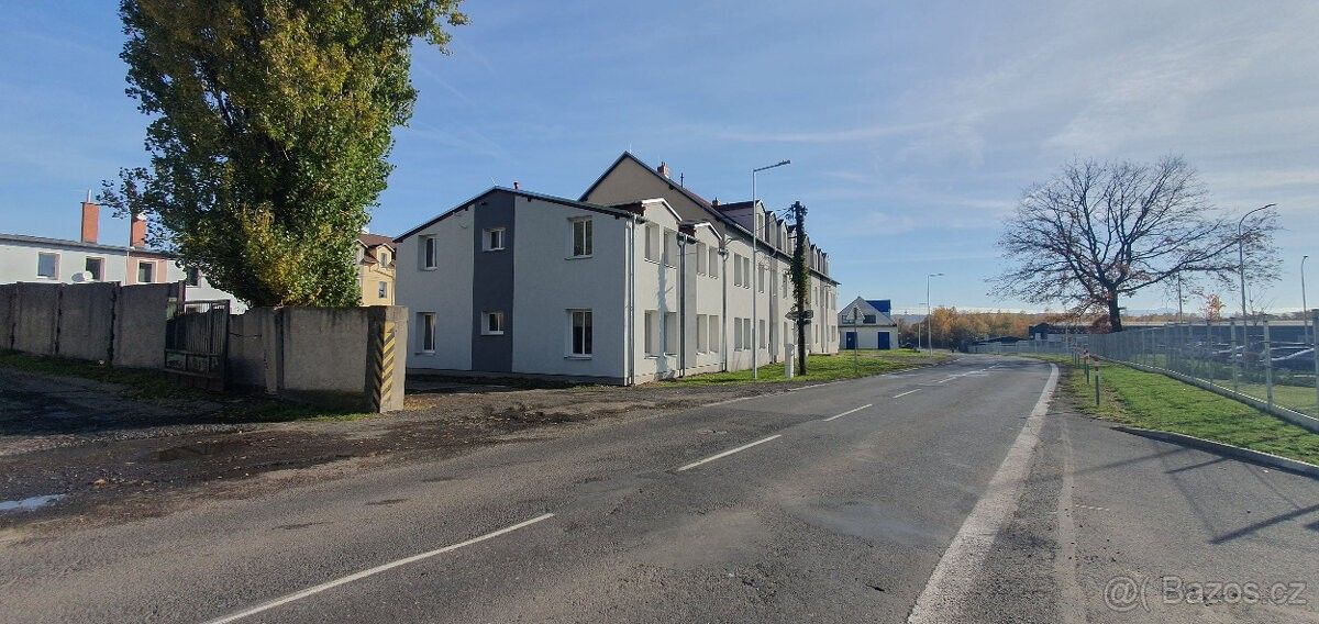 Pronájem byt - Košťany u Teplic, 417 23