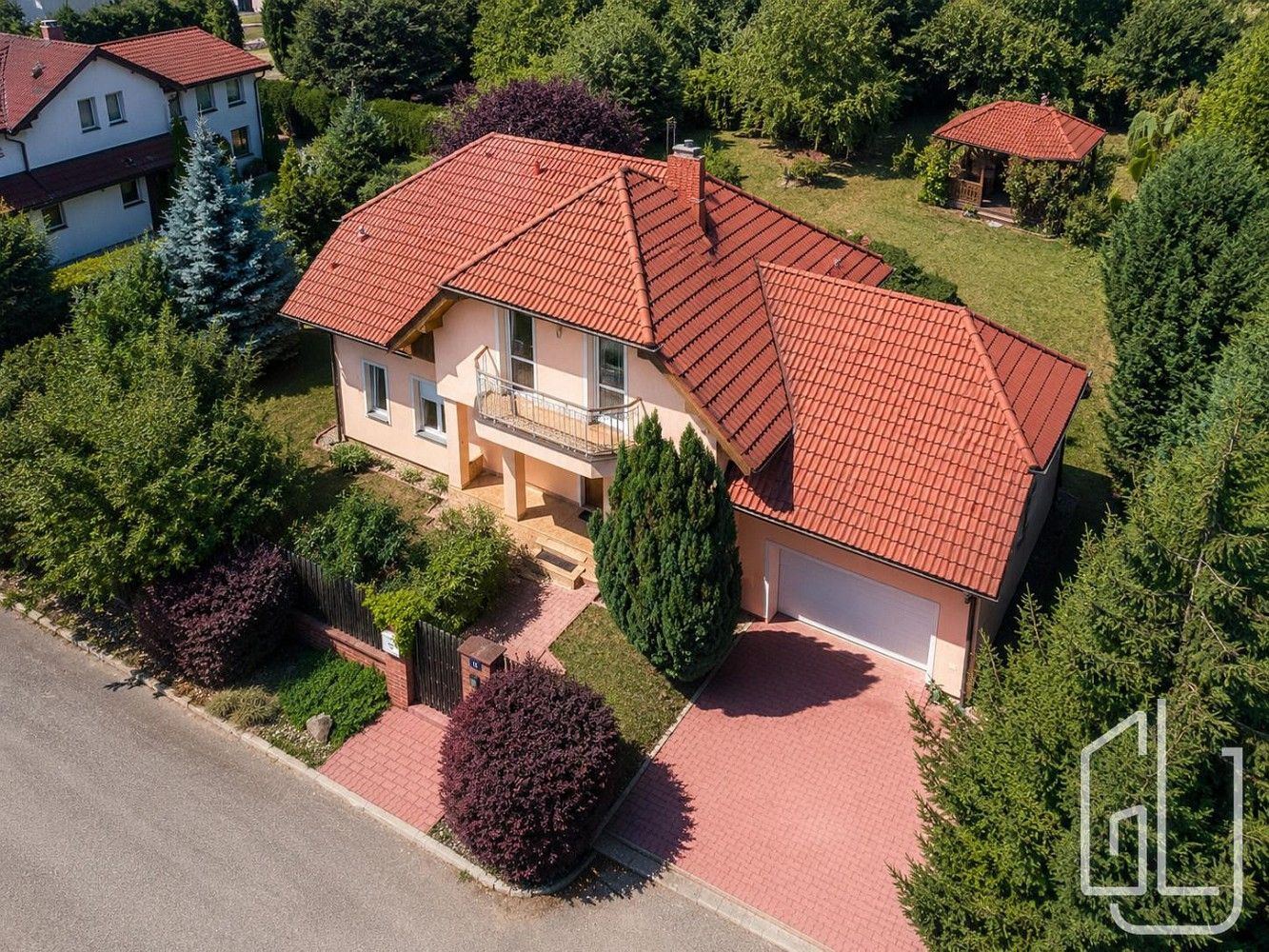 Rodinný dům · 301 m² · Praha - Lysolaje, okres Praha 6, Hlavní město Praha - 3
