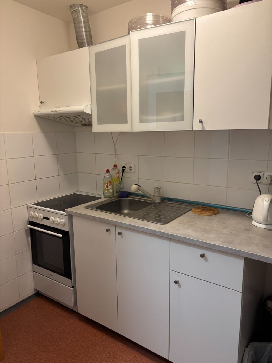 2+kk, Kamenný Přívoz - Kamenný Přívoz, Středočeský kraj, 40 m² - 2