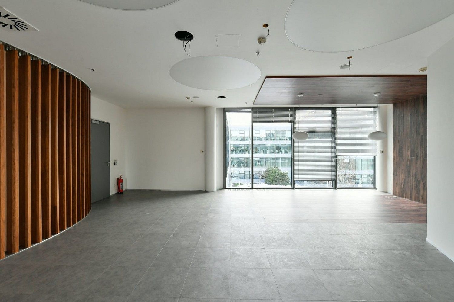 Kancelář · 200 m² · Vestec - 3