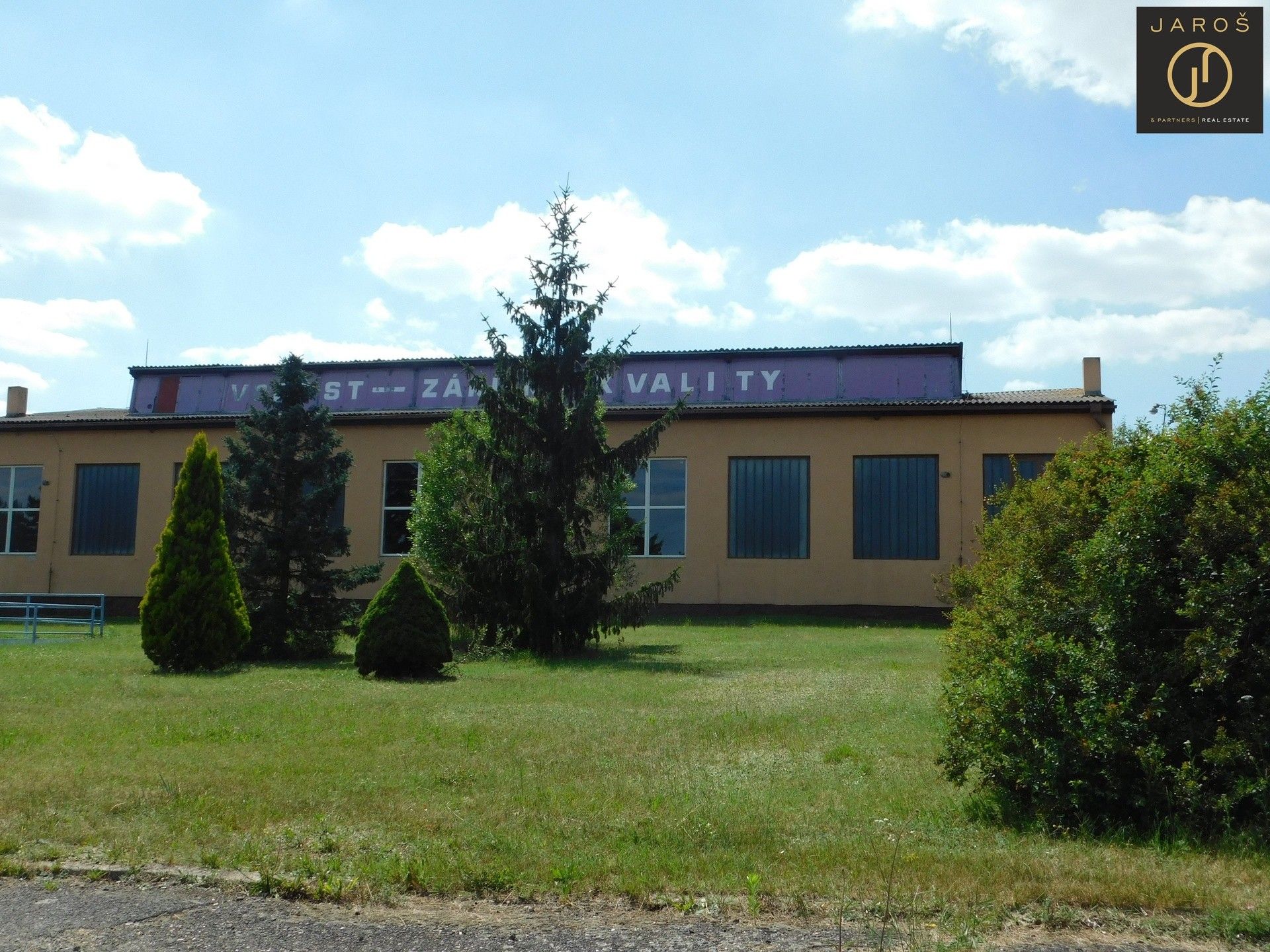Výrobní prostory · 895 m² · Vroutek - 4