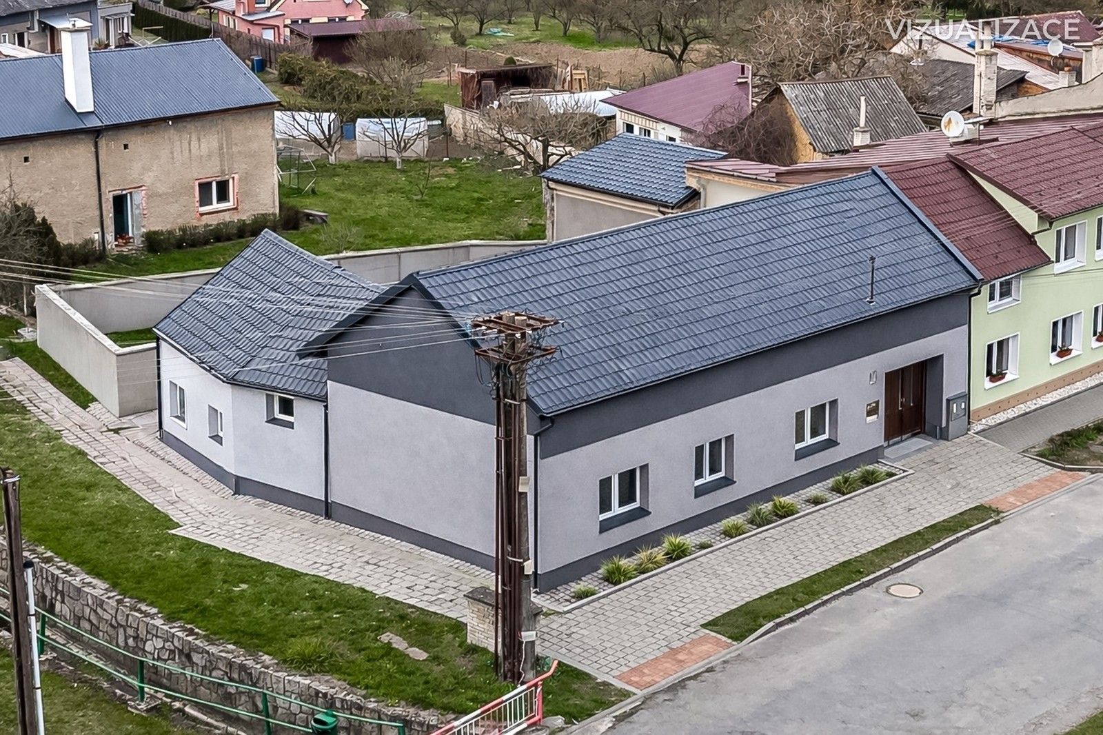 Rodinné domy, Náves, Krčmaň, 200 m² - 1