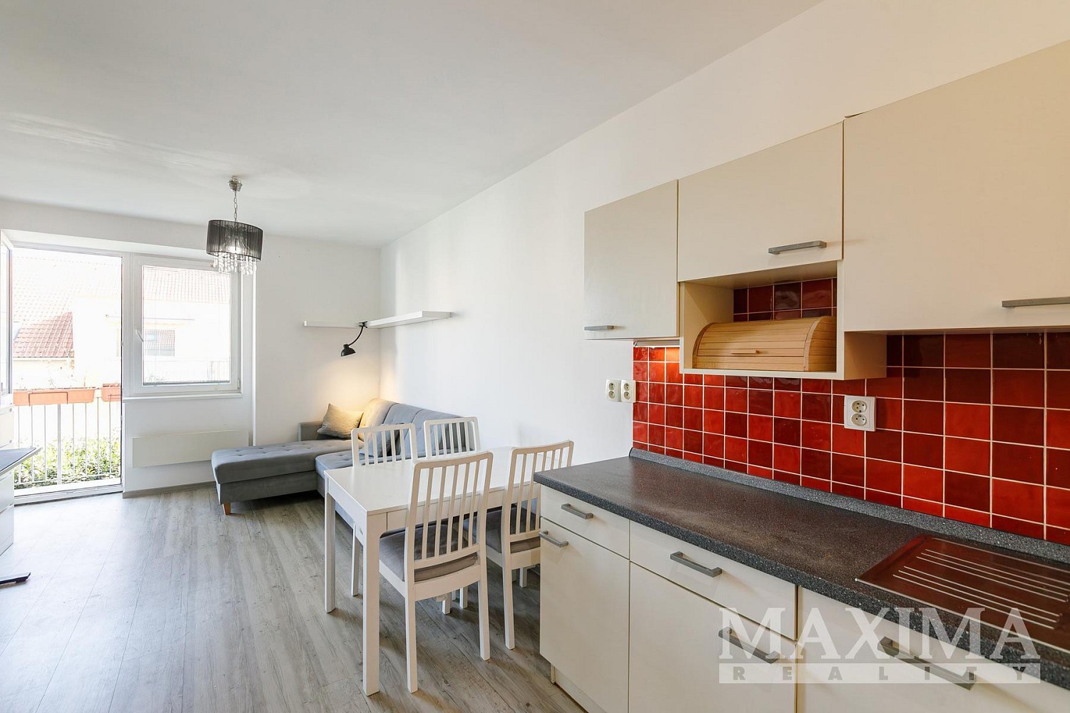 Pronájem byt 2+kk - Mirešická, Jinočany, okres Praha-západ, 38 m² - 5