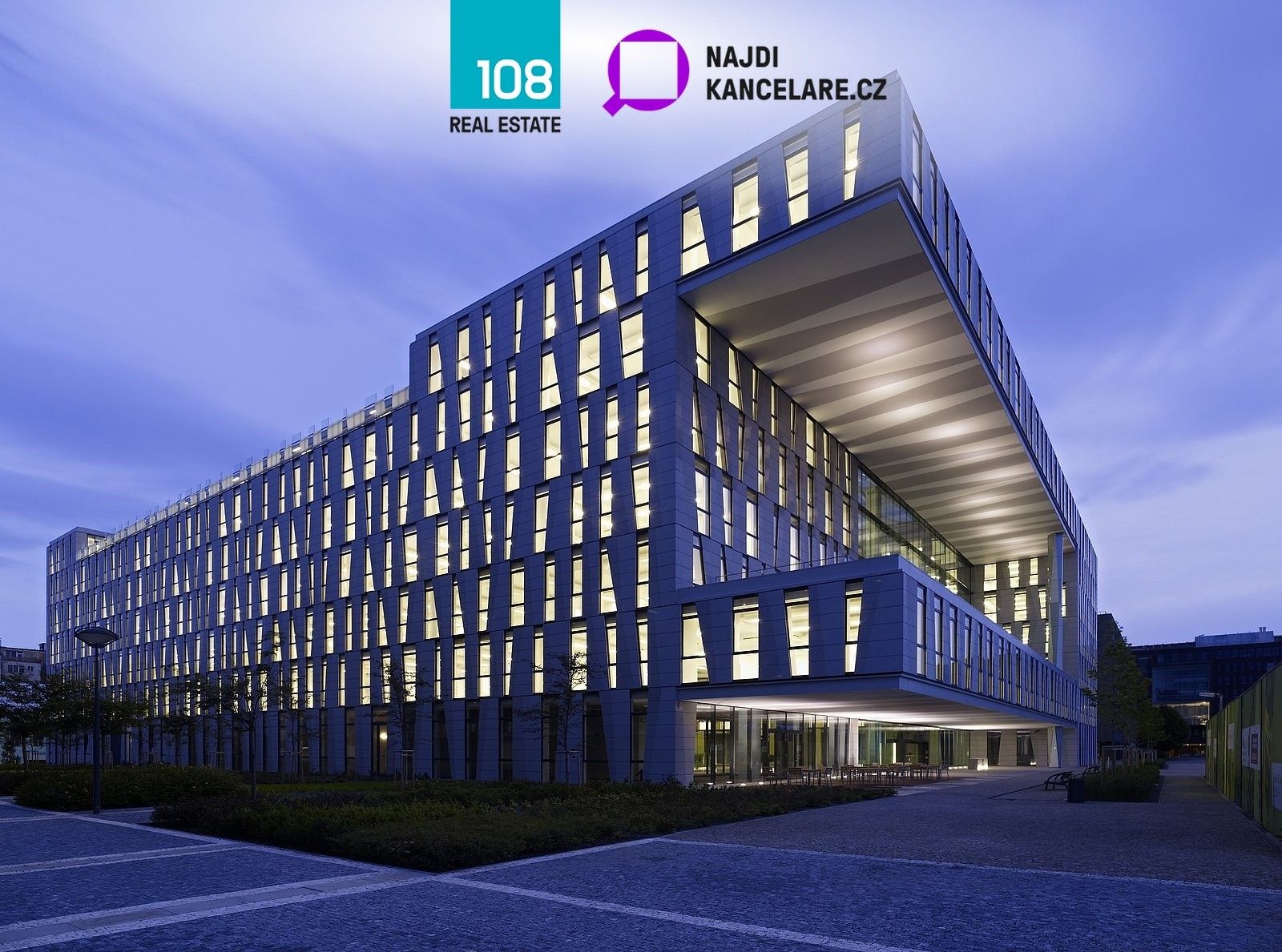 Pronájem kancelář - Karolinská, Praha, 208 m²