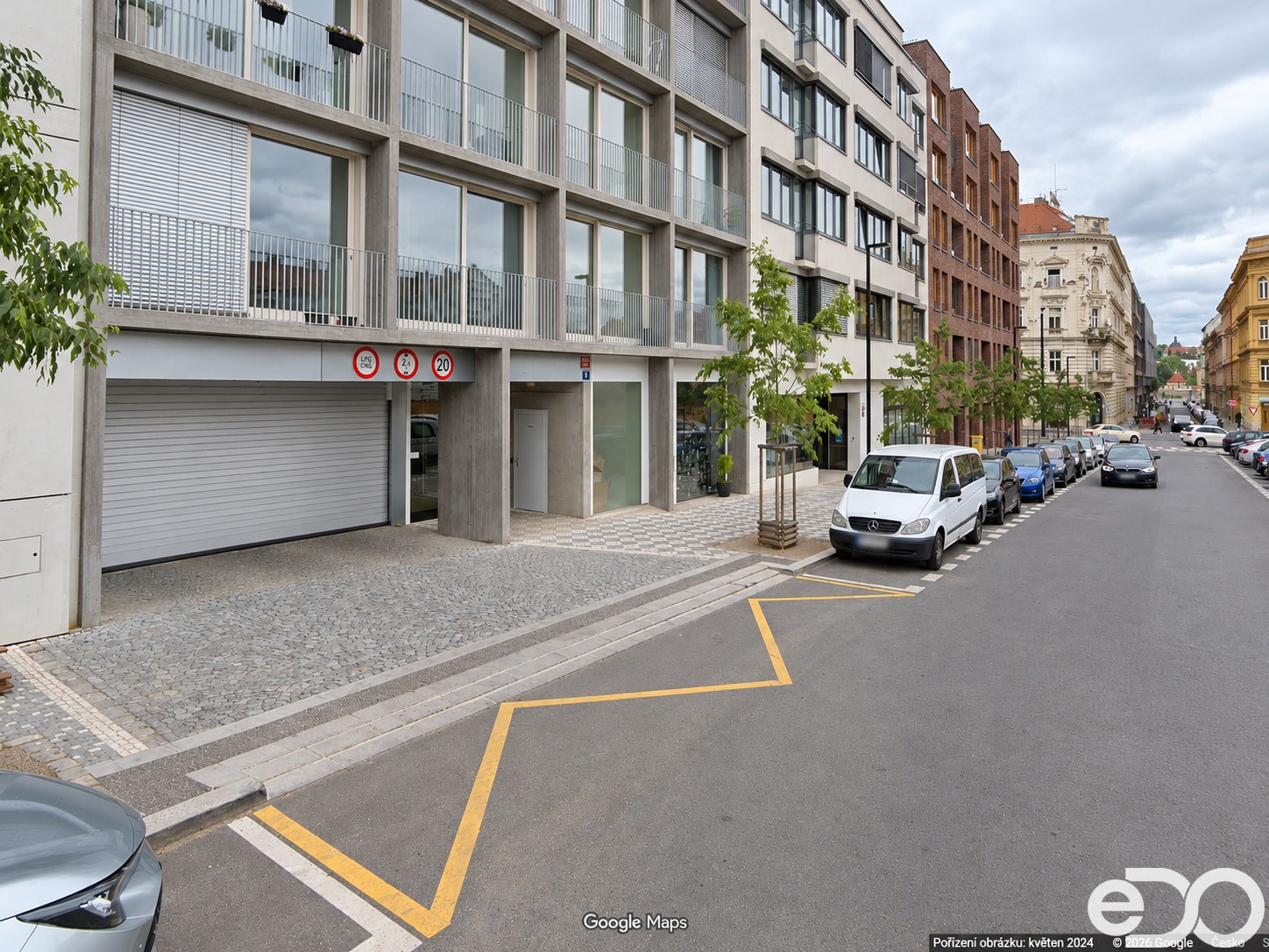 Garáže, Albrightové, Praha Smíchov, 15 m² - 2