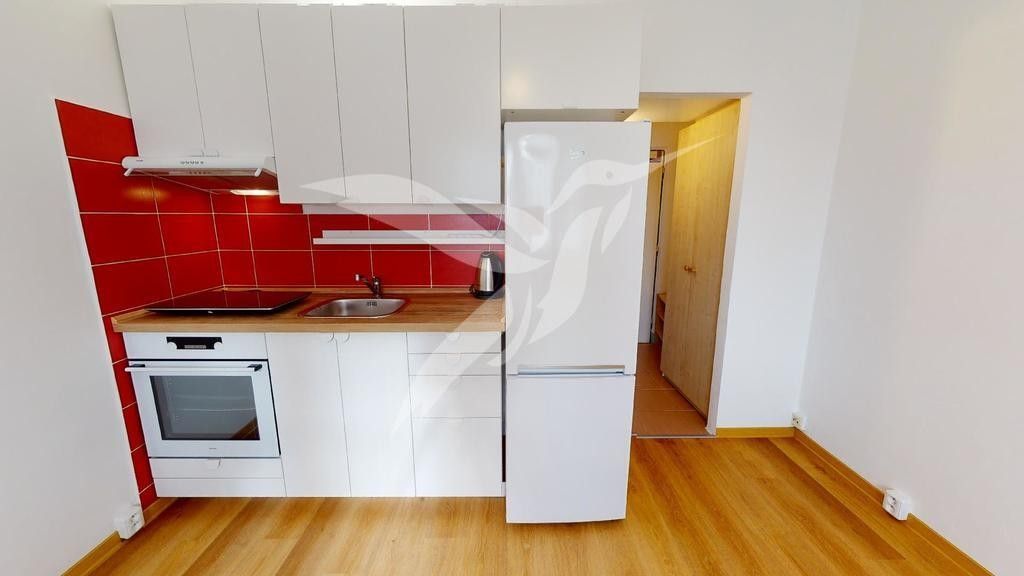 Pronájem byt 1+kk - Šimerova, Plzeň, 20 m²