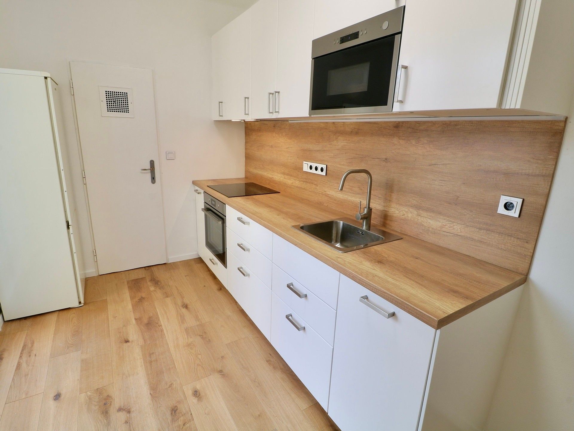 2+1, Přístavní, Praha Holešovice, 73 m² - 1