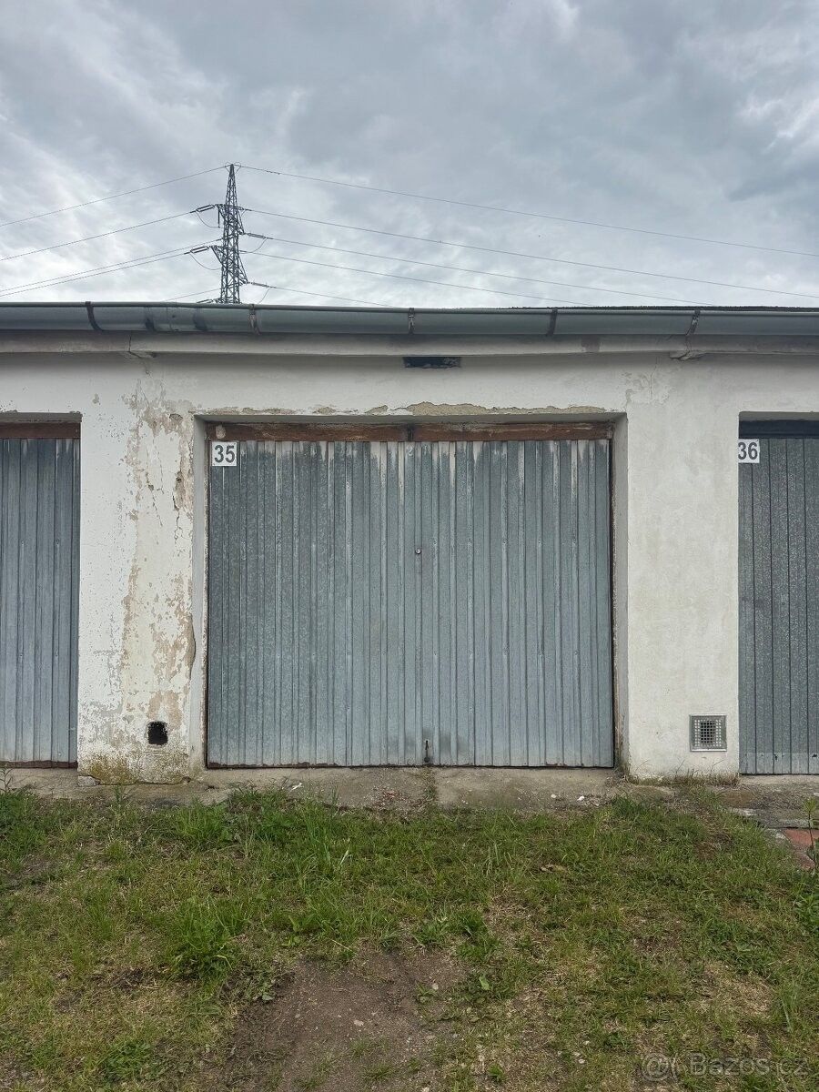 Garáže, České Budějovice, 370 01