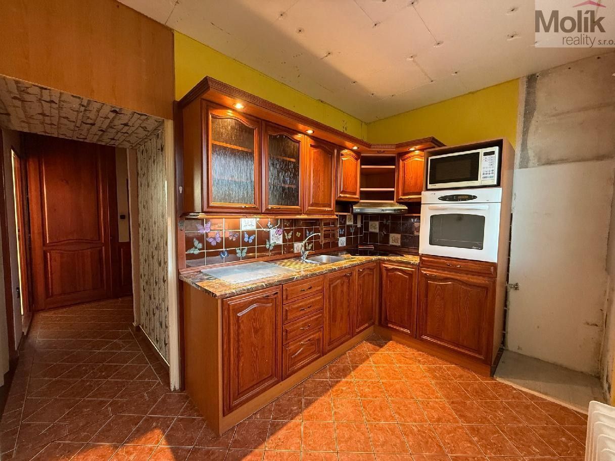 2+1, M. Švabinského, Bílina, 56 m² - 2