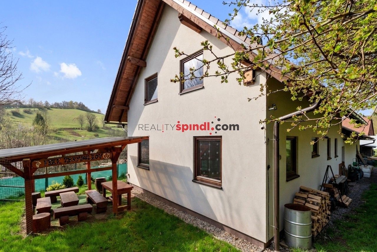 Rodinné domy, Chvaleč, 188 m² - 1