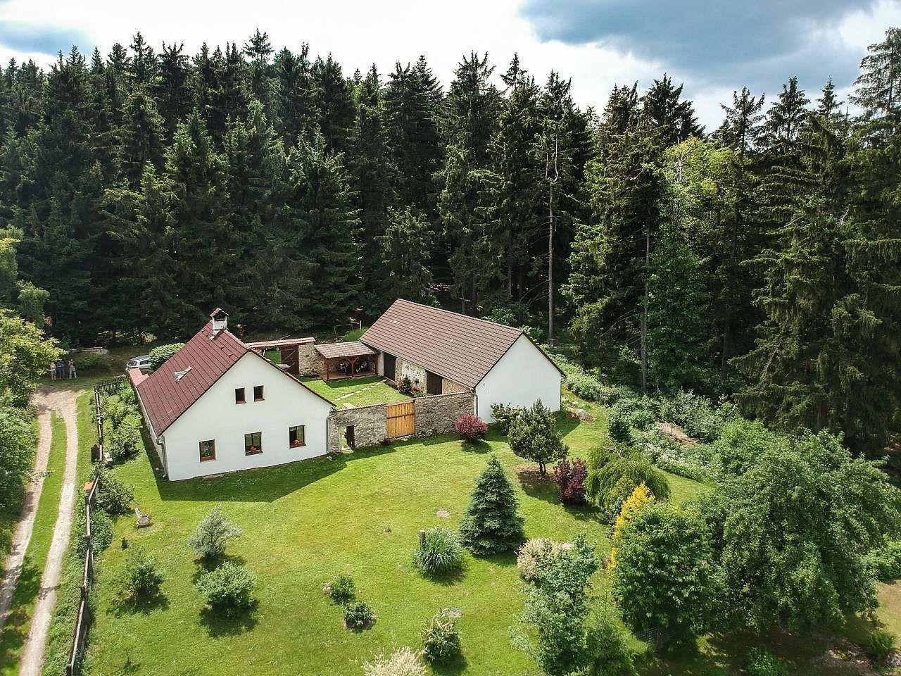 Chaty, Nová Bystřice - Skalka u Nové Bystřice, Jihočeský kraj - 1