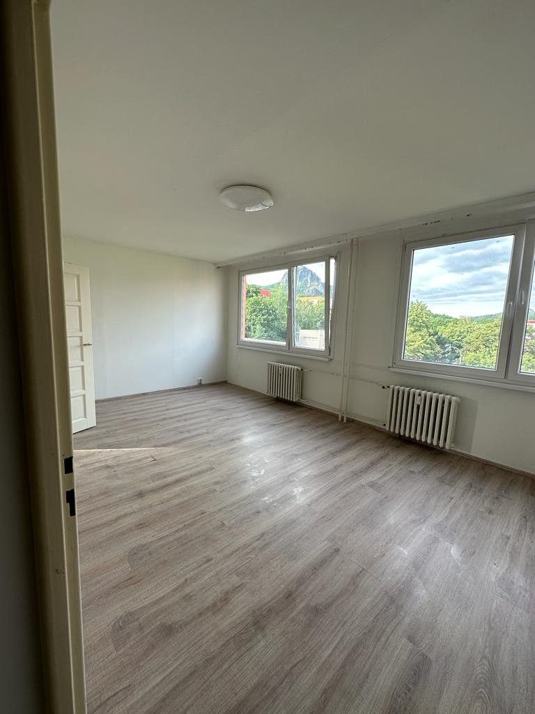 Pronájem byt 3+1 - Síbova, Bílina, 76 m²