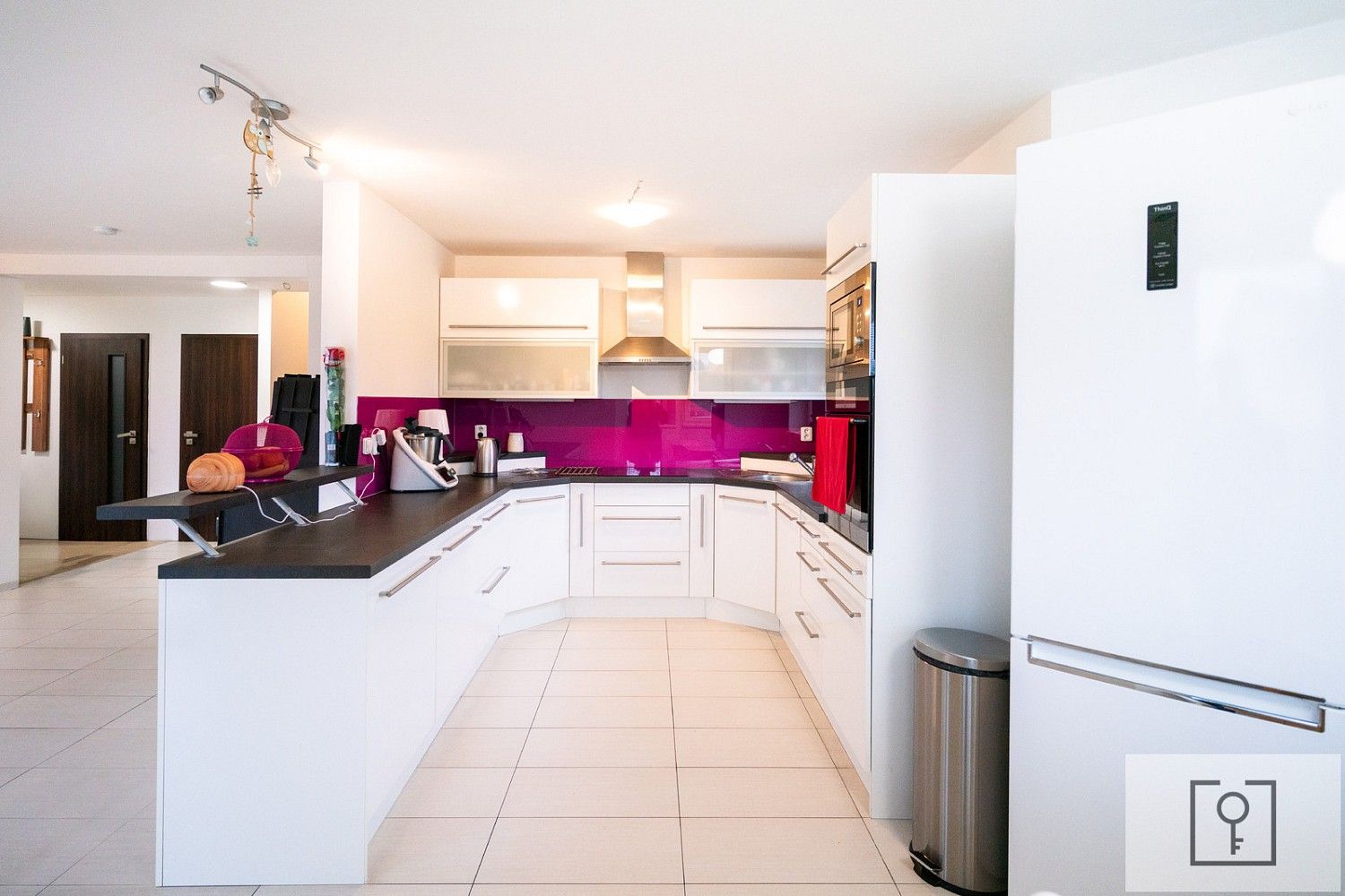 Rodinný dům · 184 m² · Chlumín, okres Mělník, Středočeský kraj - 3