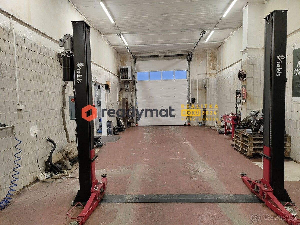 Ostatní, Hodonín, 695 01