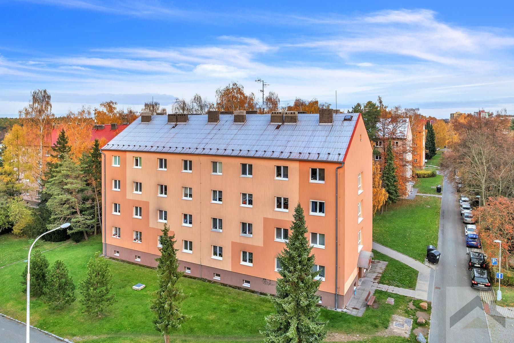 Prodej byt 1+1 - Sevastopolská, Kladno, 35 m²