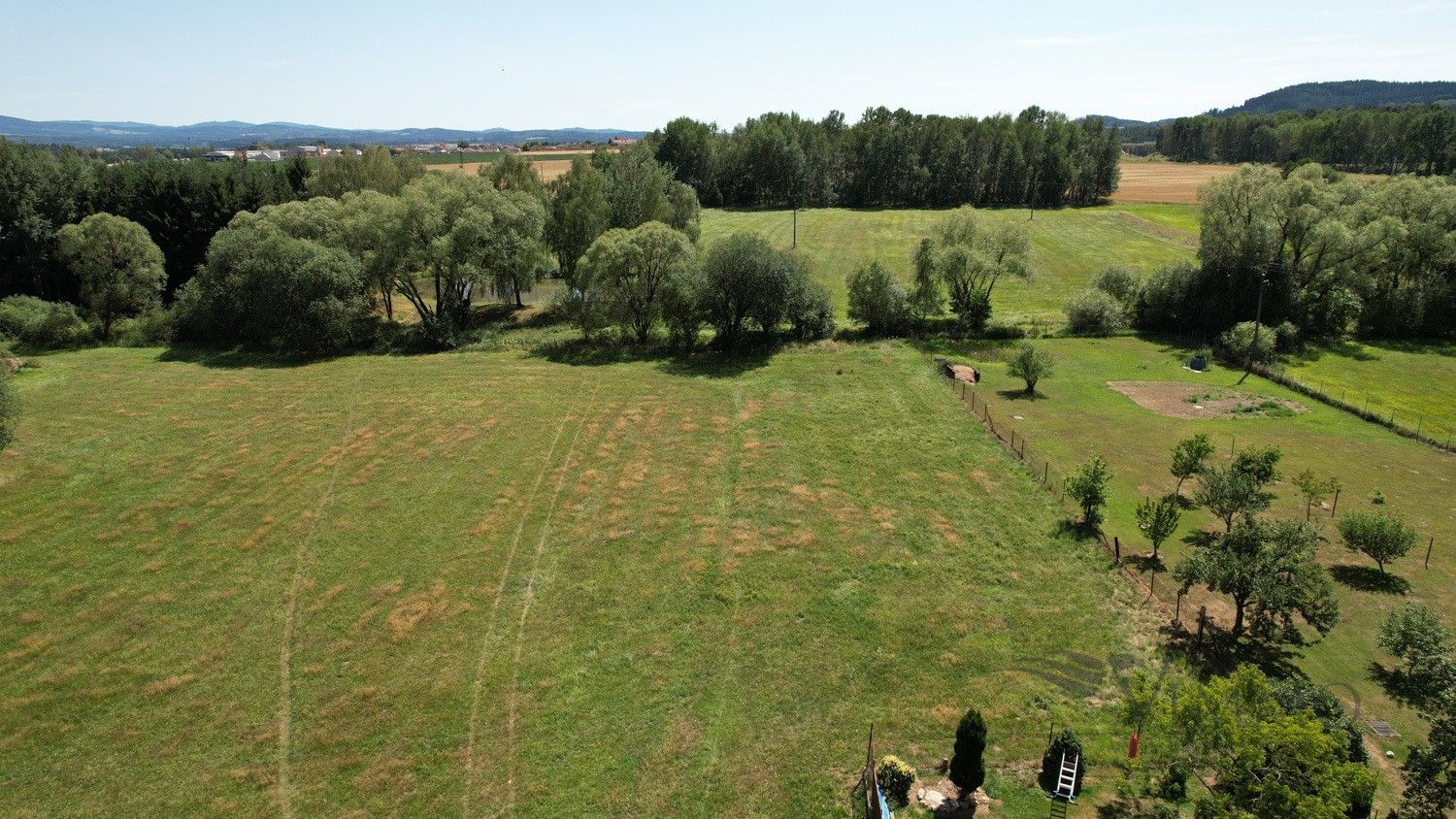 Pozemky pro bydlení, Střítež Kaplice-nádraží, 2 410 m² - 2