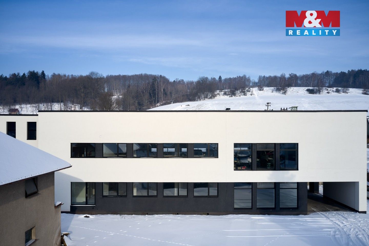 Pronájem obchodní prostory - Zbečník, Hronov, 780 m²