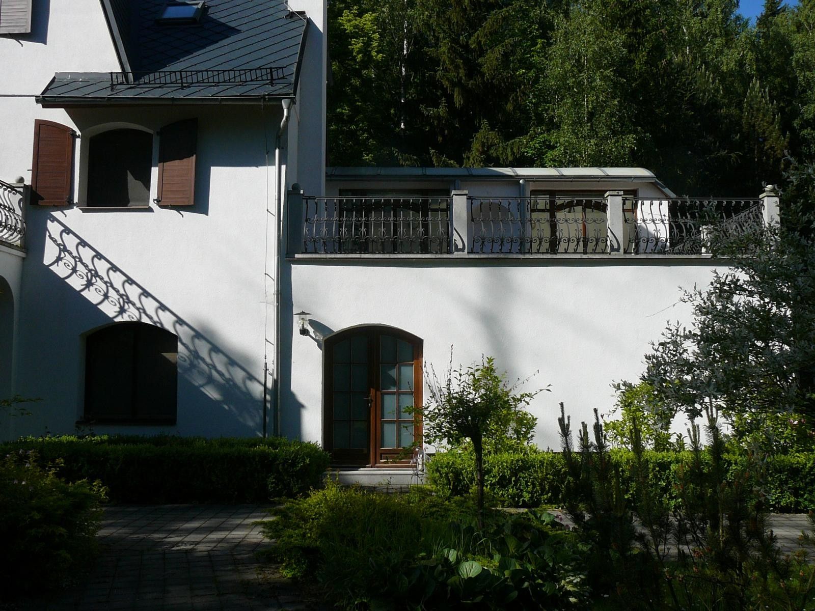 Rodinný dům · 1 000 m² · Štoky - 3