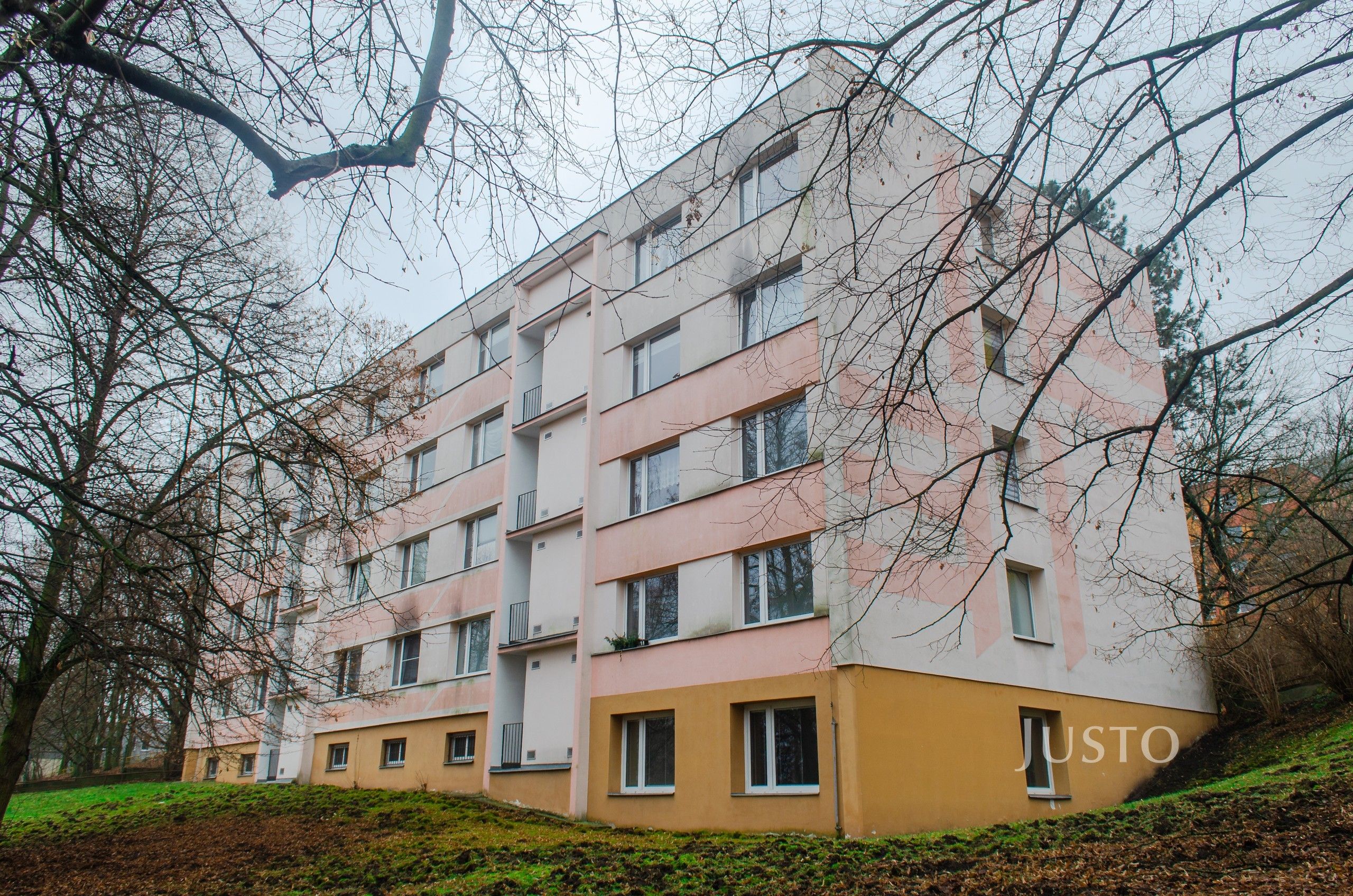 1+1, Tolstého  , Ústí nad Labem, 45 m²