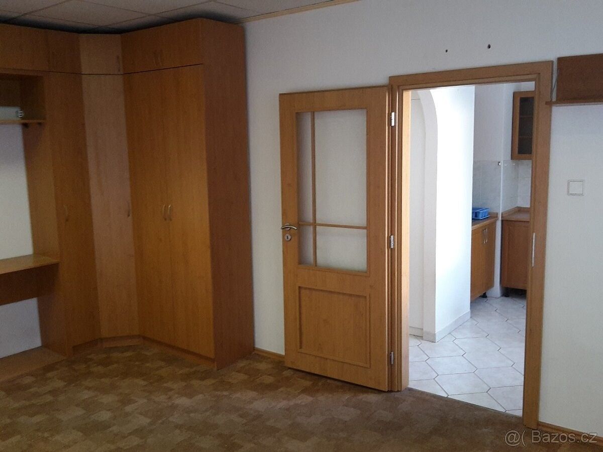 Byt 1+1 · 36 m² · Blatenská, Plzeň - 3