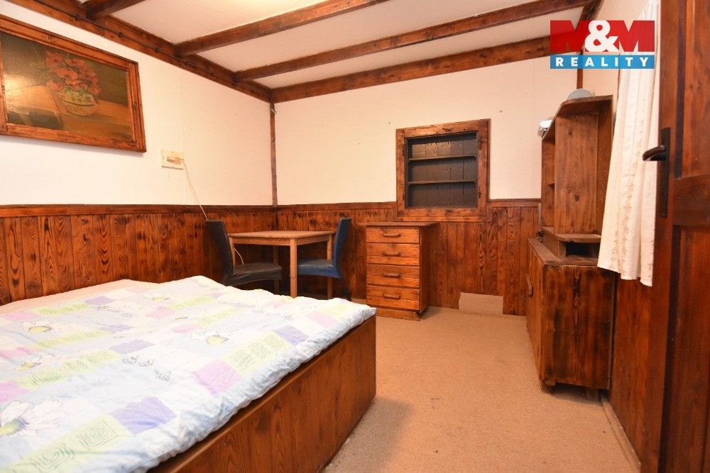 Prodej chata - Káraný, 43 m² - 5