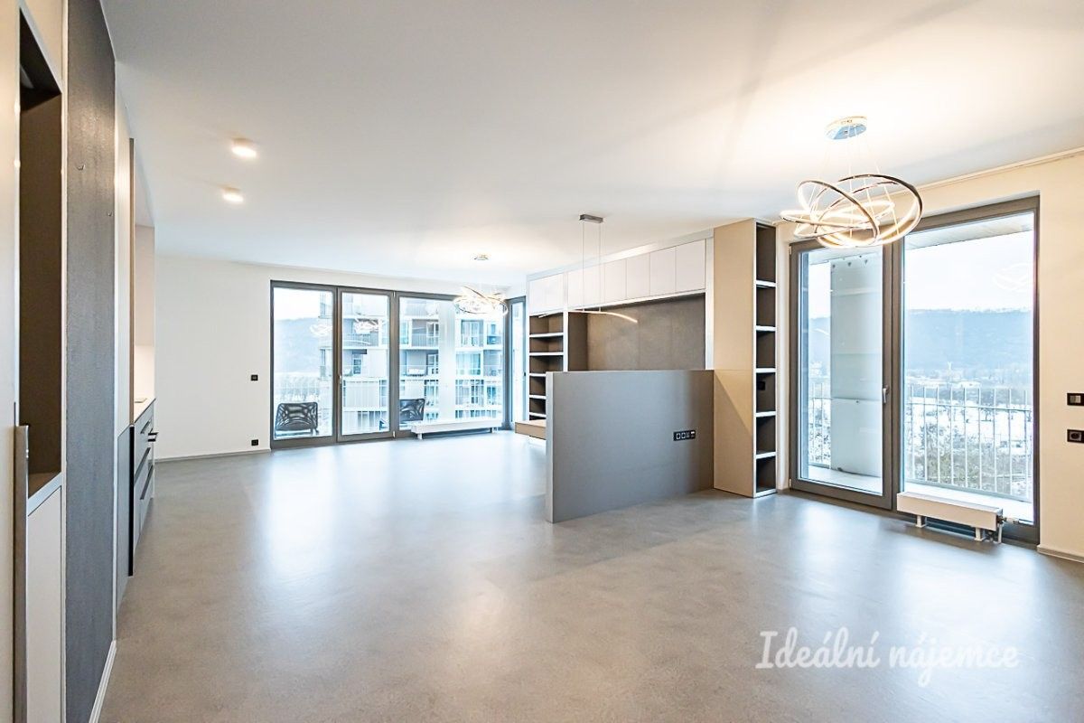 2+kk, Praha 12, Praha, 80 m²