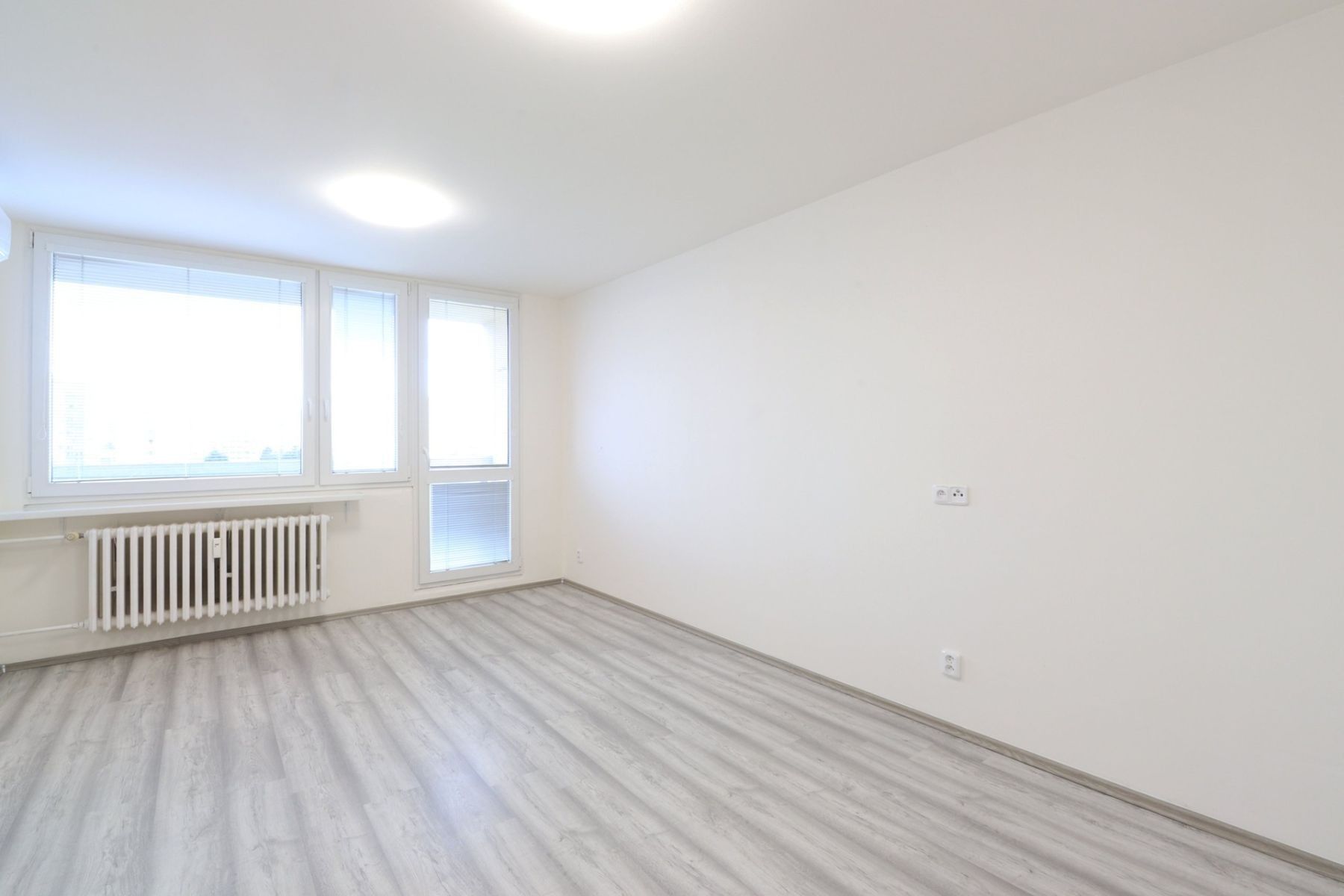 Pronájem byt 3+1 - Chalupkova, Praha - Chodov, 74 m² - 5