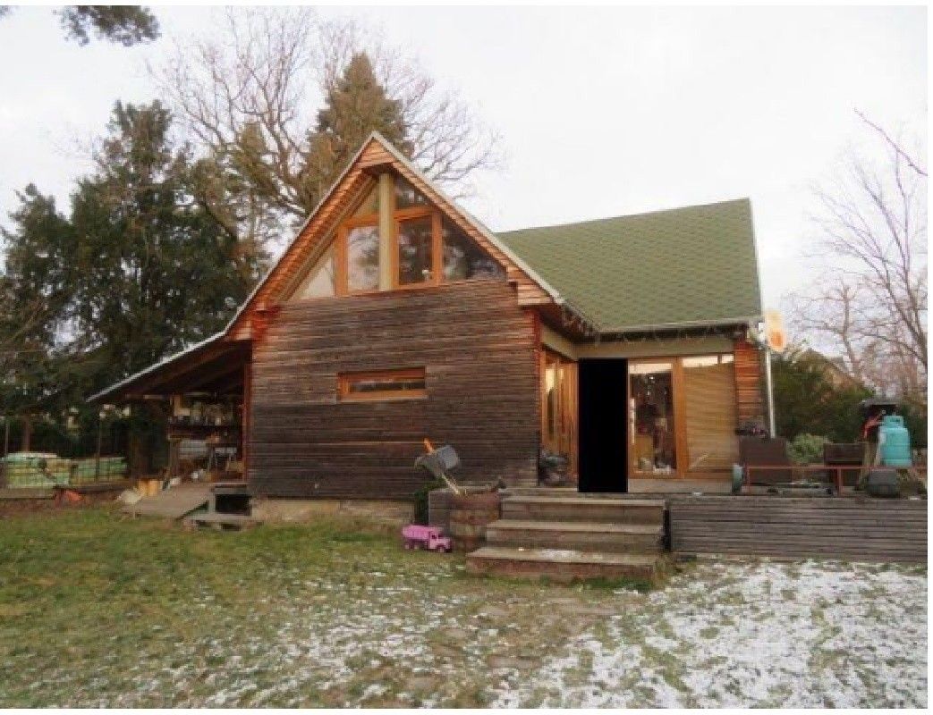 Chaty, Dolní Břežany, 252 41