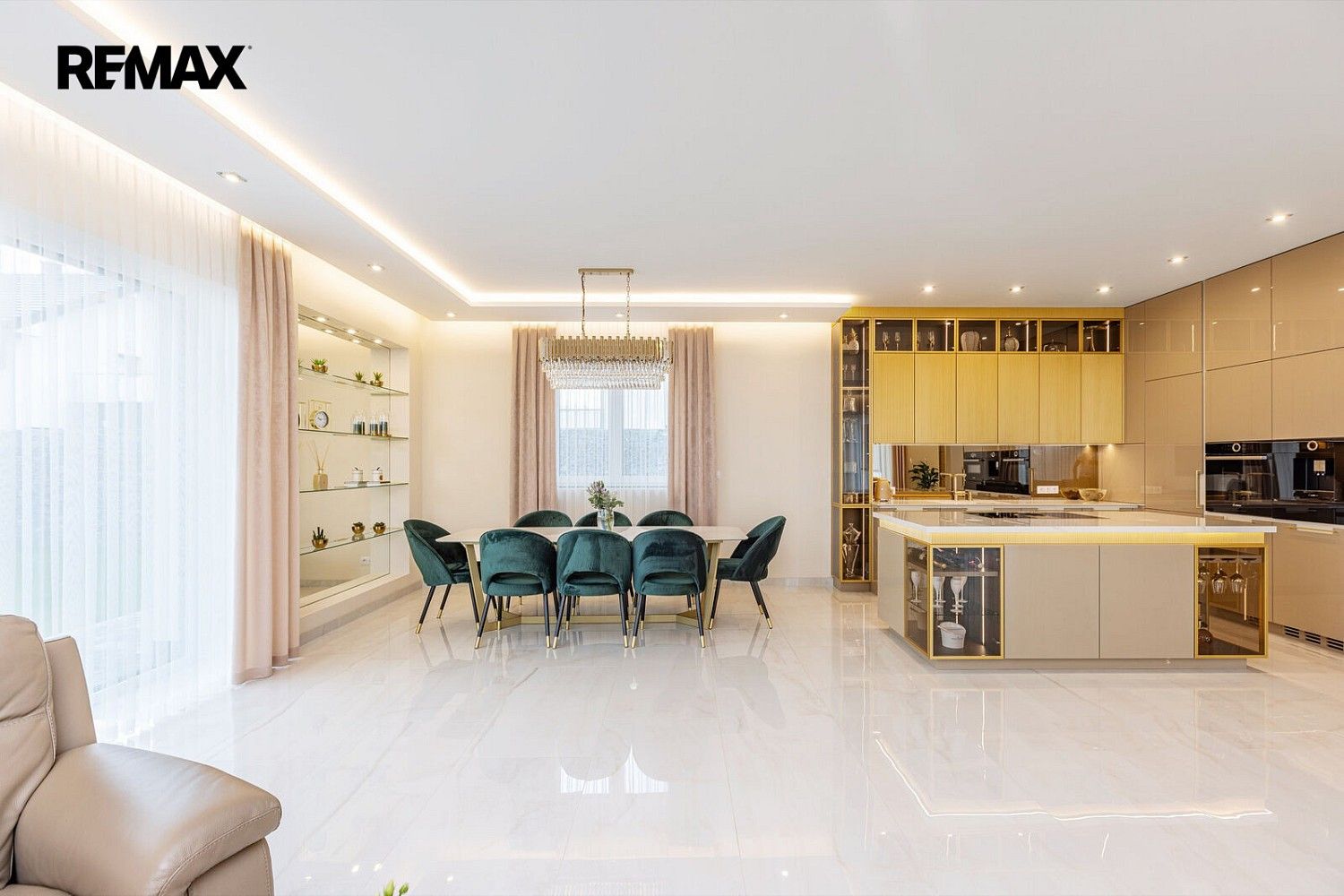 Prodej rodinný dům - Žitná, Sibřina, okres Praha-východ, 217 m² - 2
