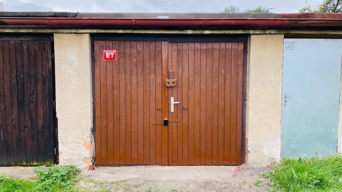 Garáže, Praha, 101 00 - 1