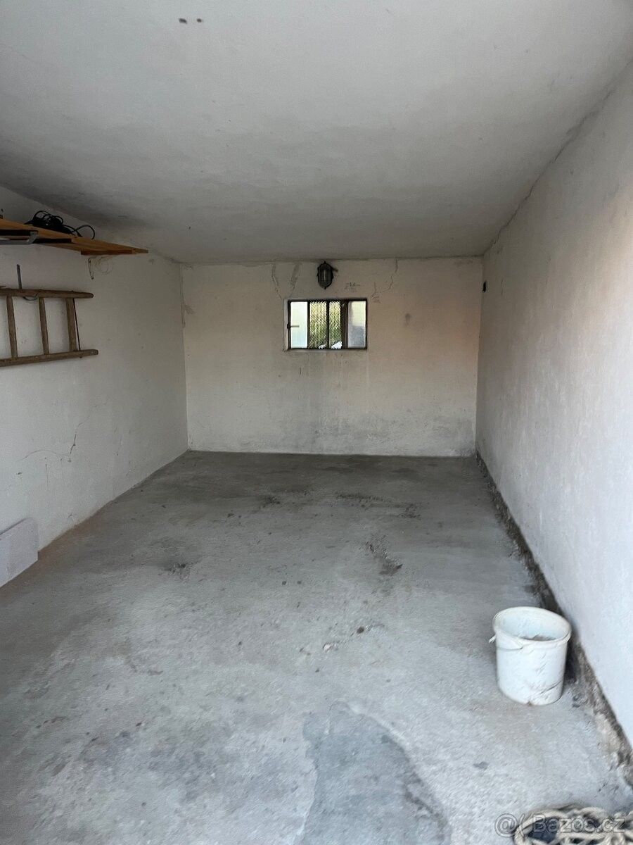 Pronájem garáž - Jihlava, 586 01