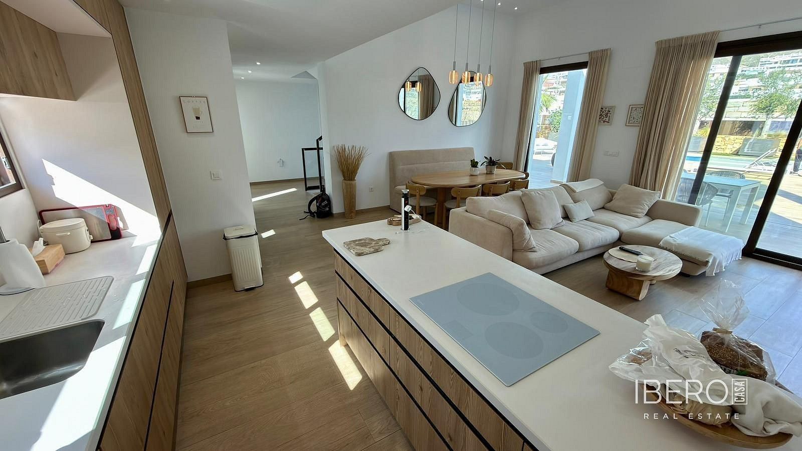 Prodej rodinný dům - Finestrat, ES, 234 m² - 5