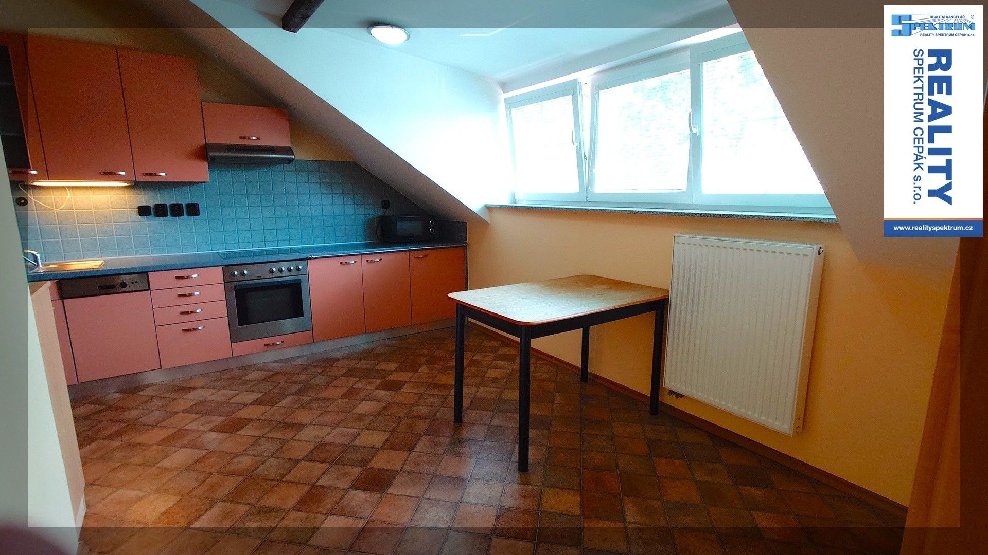 2+kk, Jeremiášova 1698, České Budějovice 3, 42 m² - 2