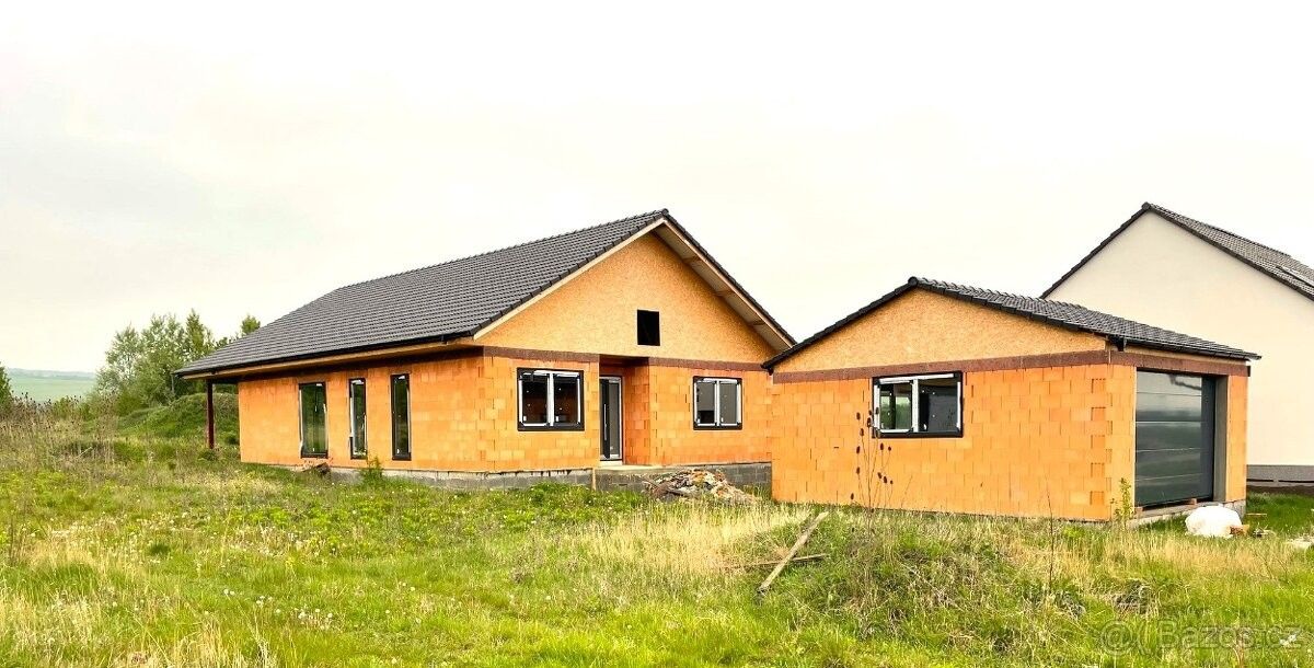 Prodej dům - Suchá Loz, 687 53, 165 m²