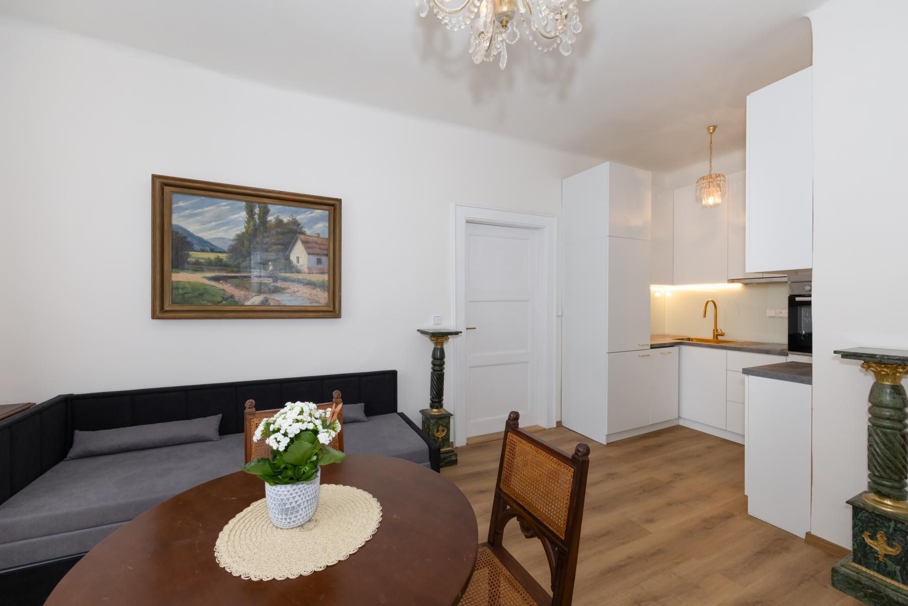 Byt 2+kk · 61 m² · Neklanova, Praha - 3