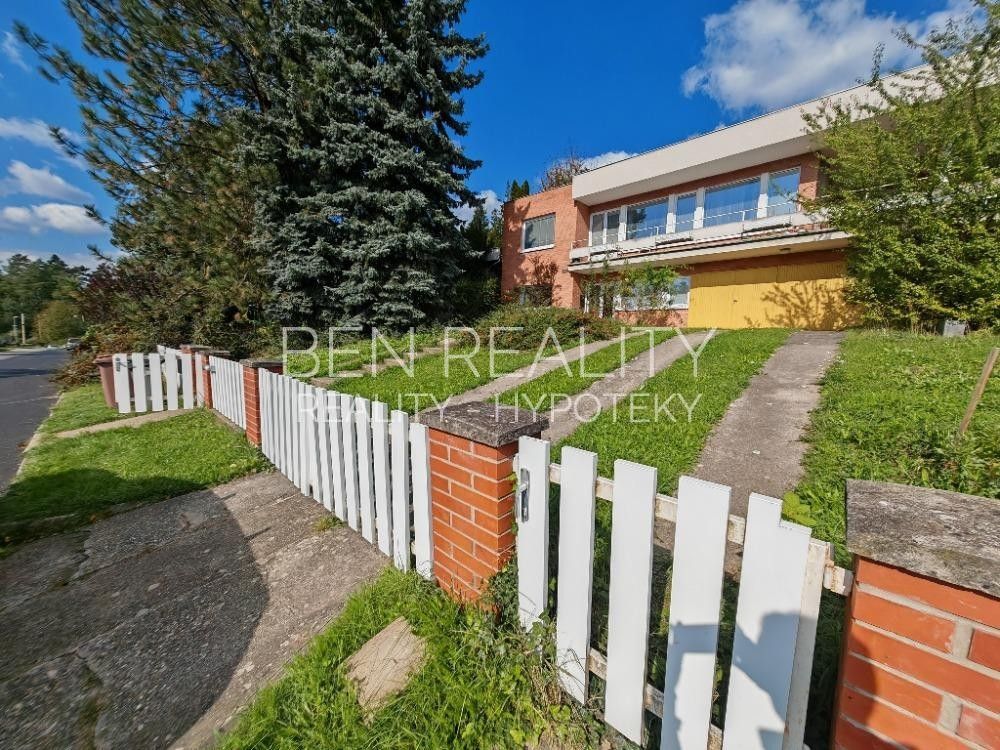 Rodinné domy, Nivy II, Zlín, 320 m²