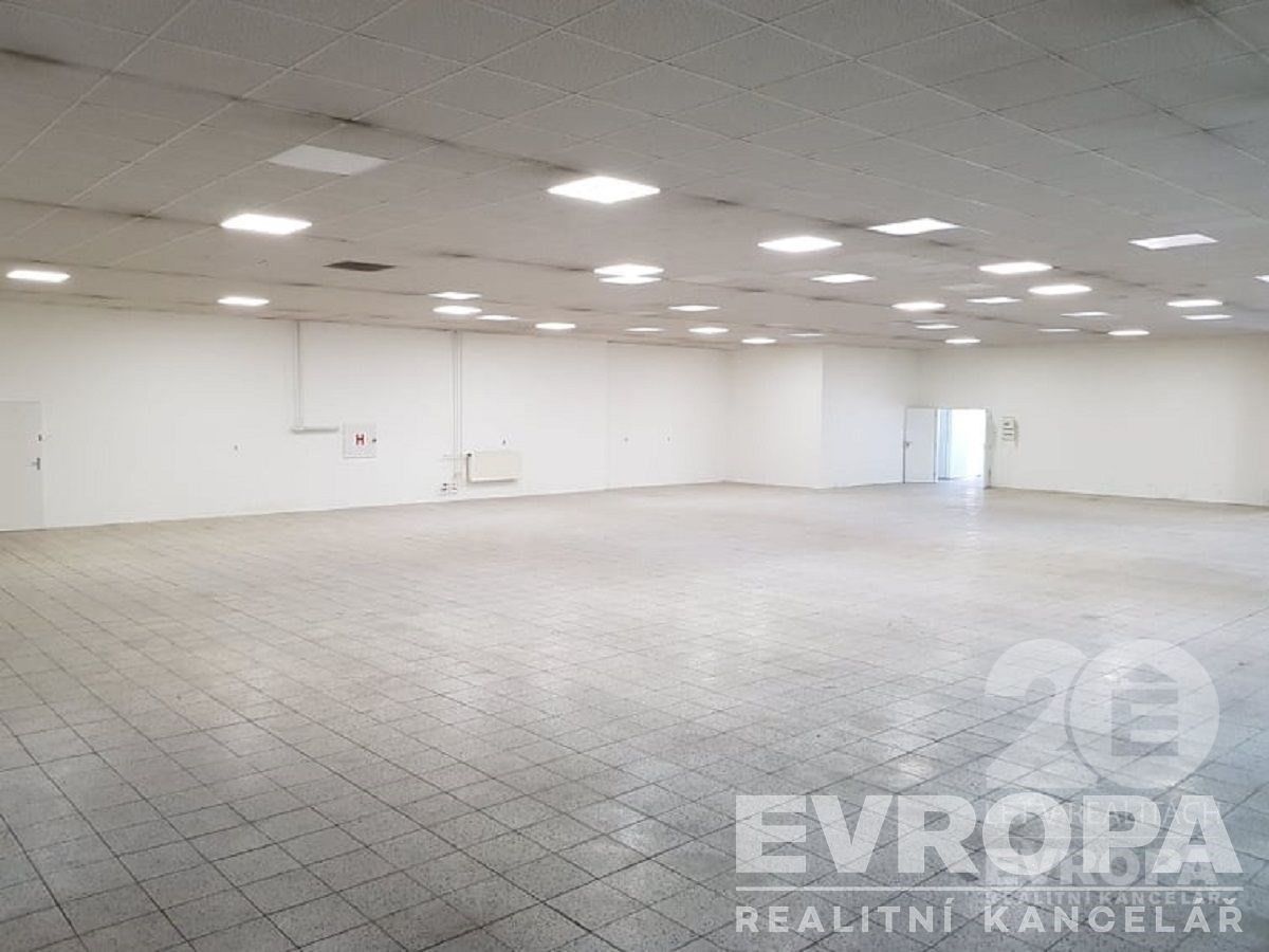 Pronájem obchodní prostory - Dr. Milady Horákové, Liberec, 665 m²