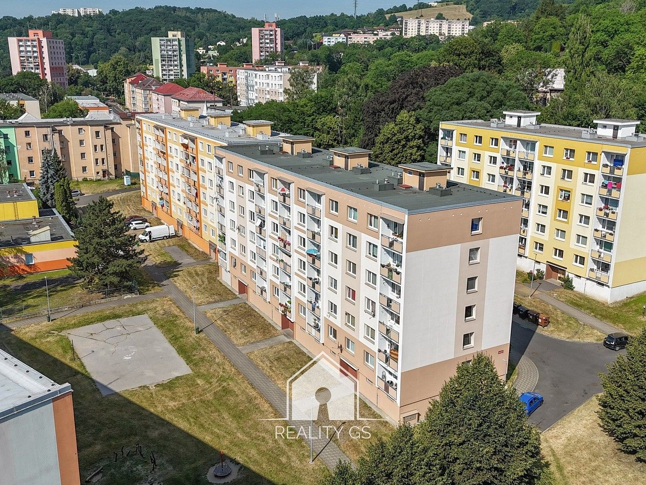 Prodej byt 1+1 - Ústí nad Labem - Neštěmice, Ústecký kraj, 35 m² - 1